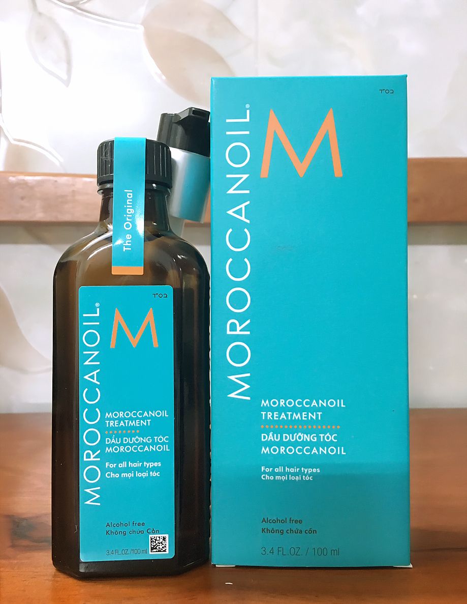 Dầu dưỡng tóc Moroccanoil, Tinh dầu dưỡng tóc Macadamia,... là các sản phẩm giữ nếp tóc rất tốt